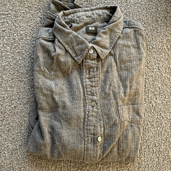 Uniqlo Women’s Dark Gray Flannel Shirt - Picture 1 of 1